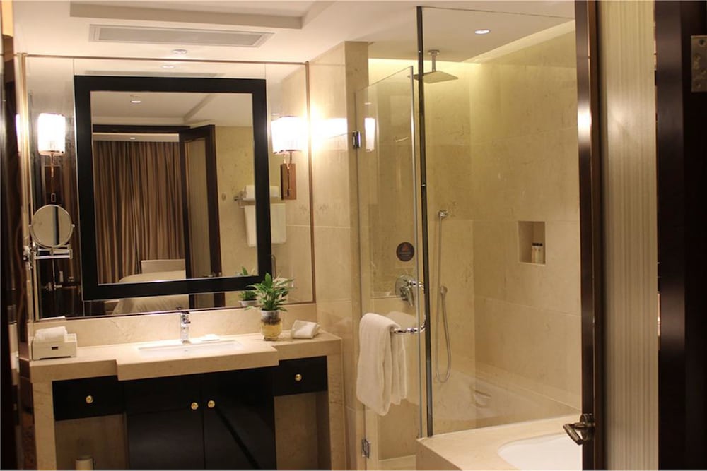 Superior Non-Smoking Twin Bed Room photo 2