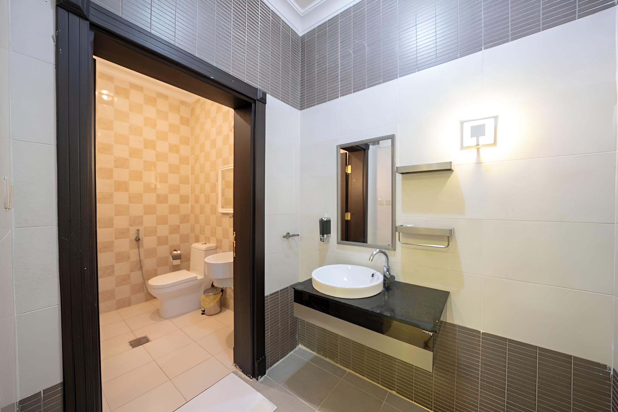 Apartment, 2 Bedrooms - Photo 10