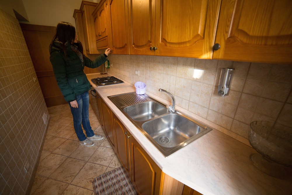 Apartment, 2 Bedrooms - Photo 6