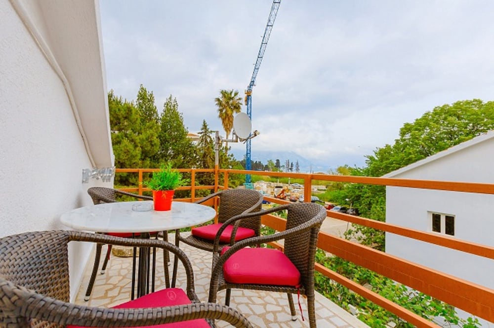 Standard Apartment, 1 Bedroom, Balcony, Sea View photo 3