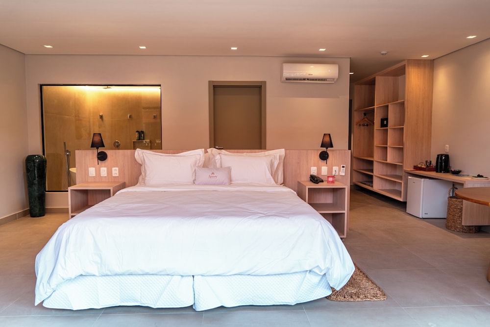 Luxury Suite photo 1