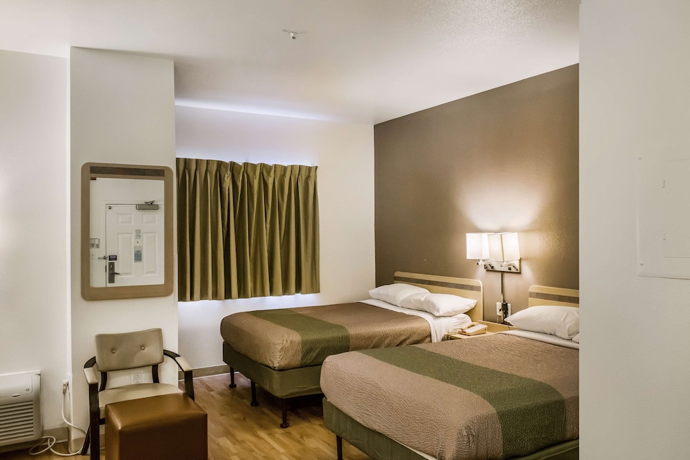 Deluxe Double Room, 2 Double Beds, Non Smoking, Kitchenette photo 3