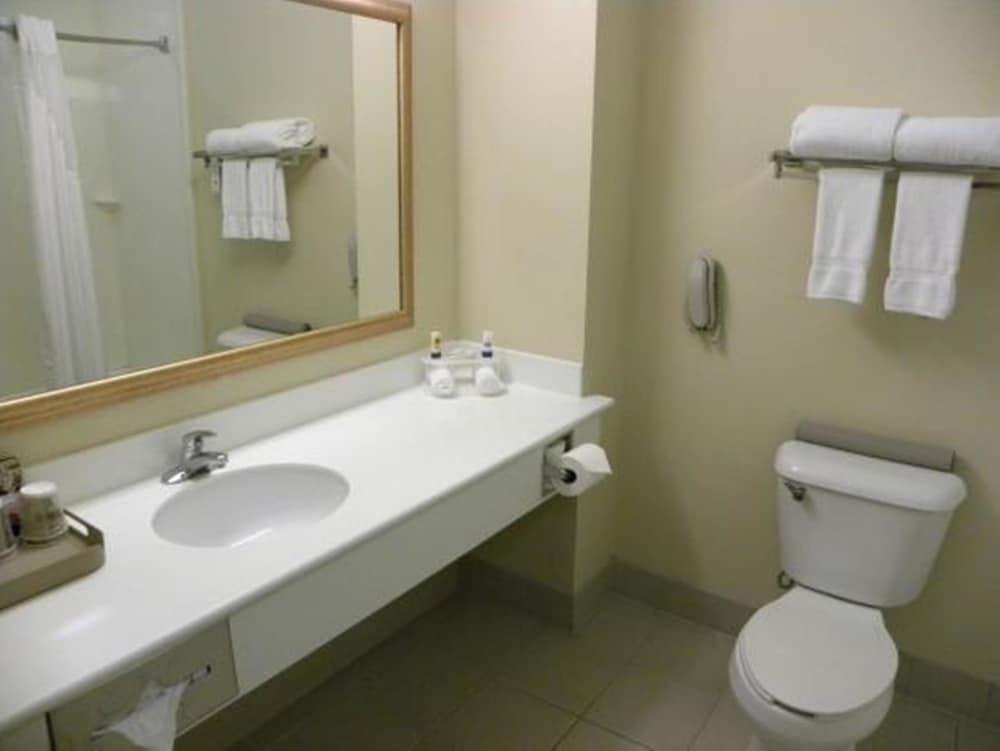 Deluxe Room, 2 Double Beds, Smoking, Refrigerator & Microwave photo 3