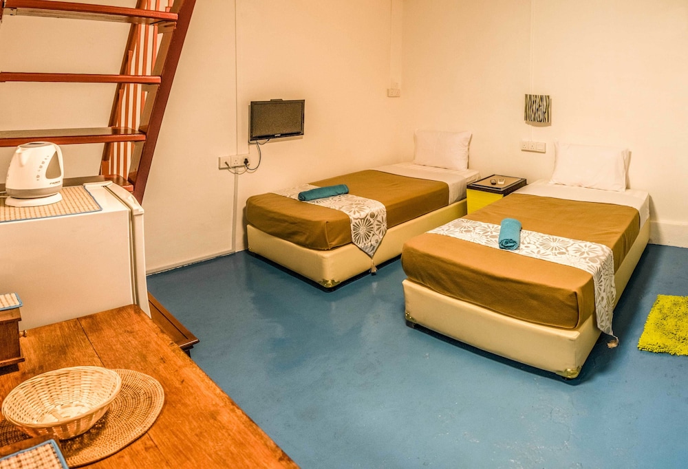 Standard Twin Room photo 2