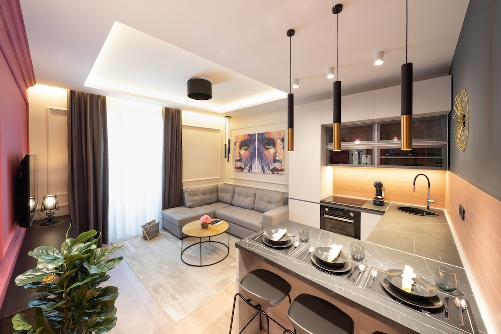 Elite Apartment