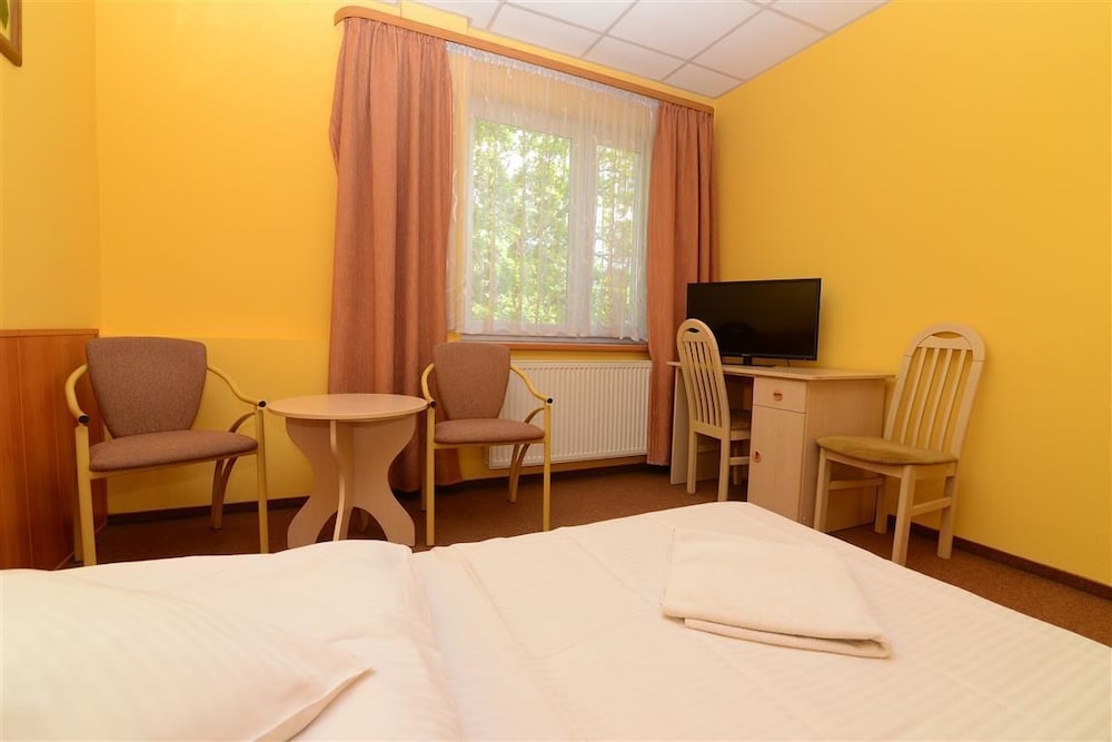 Superior Twin Room photo 3
