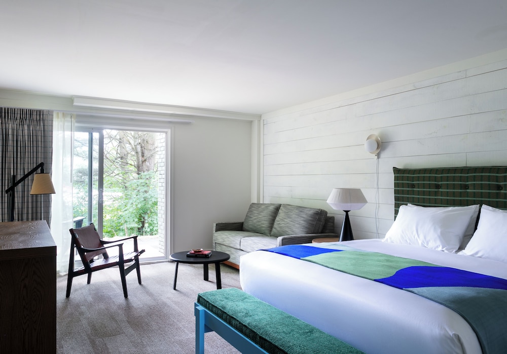 Suite, 1 King Bed (W/ Sleeper) - Photo 1