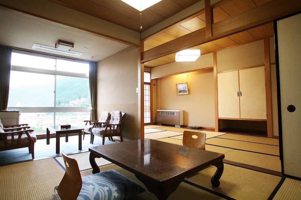 Top Floor Japanese Style Room, River side photo 3