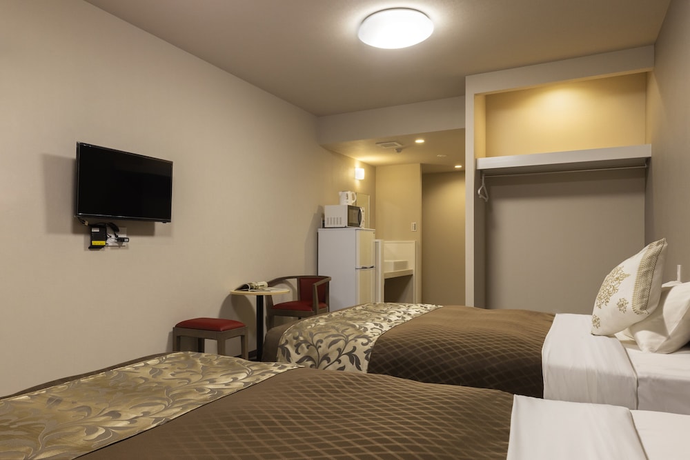 Basic Twin Room - Photo 6