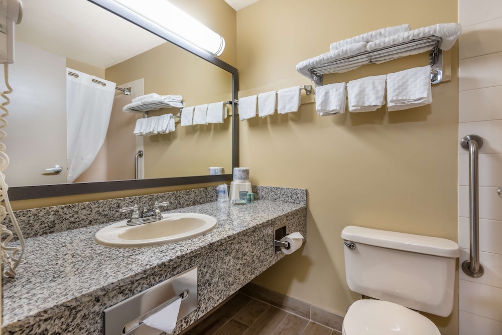 Suite, Multiple Beds, Non Smoking, Jetted Tub (with Sofabed) - Photo 6