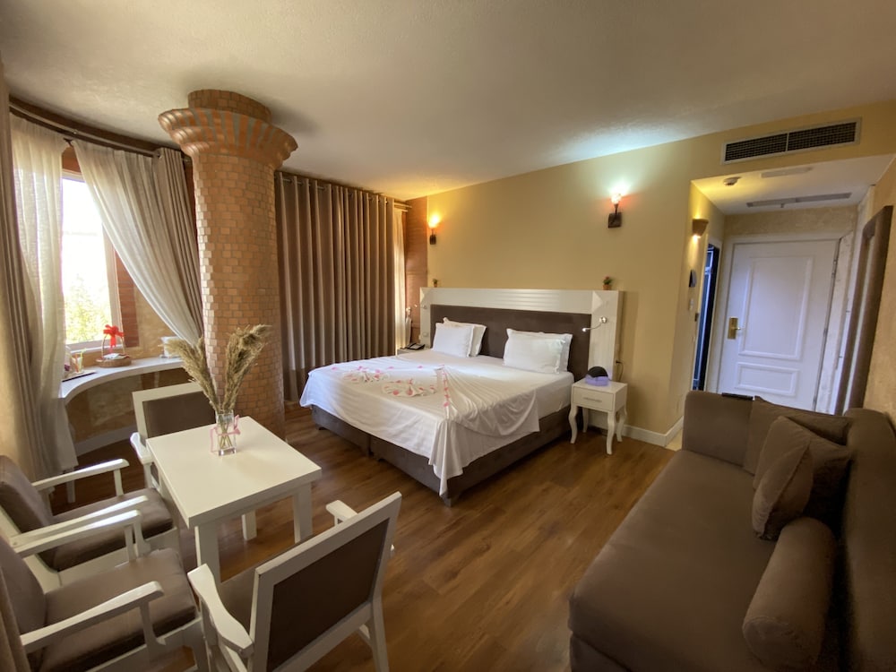 Deluxe Double Room, Non Smoking, City View