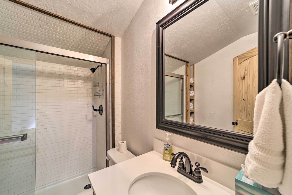 House (2 Bedrooms) photo 2