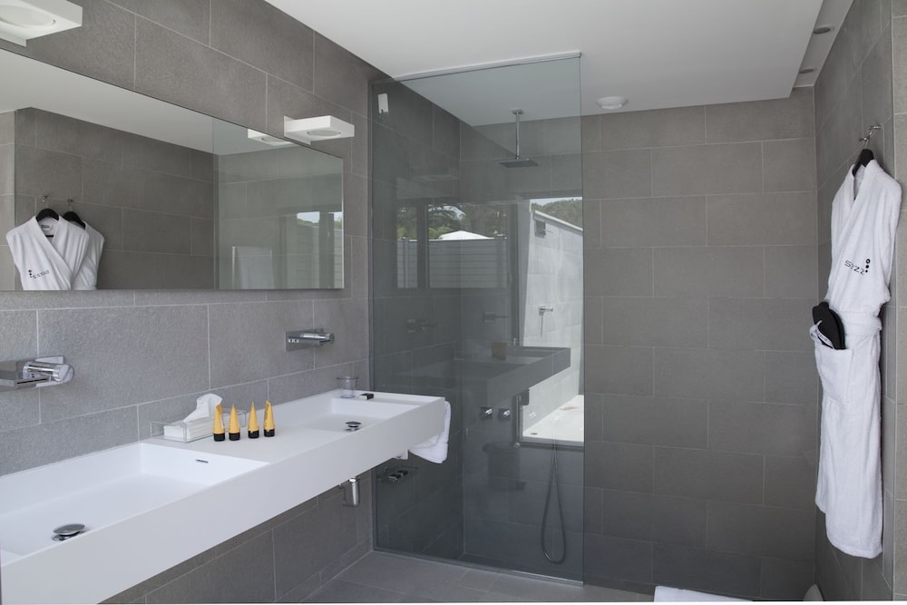 Luxury Villa, 2 Bedrooms photo