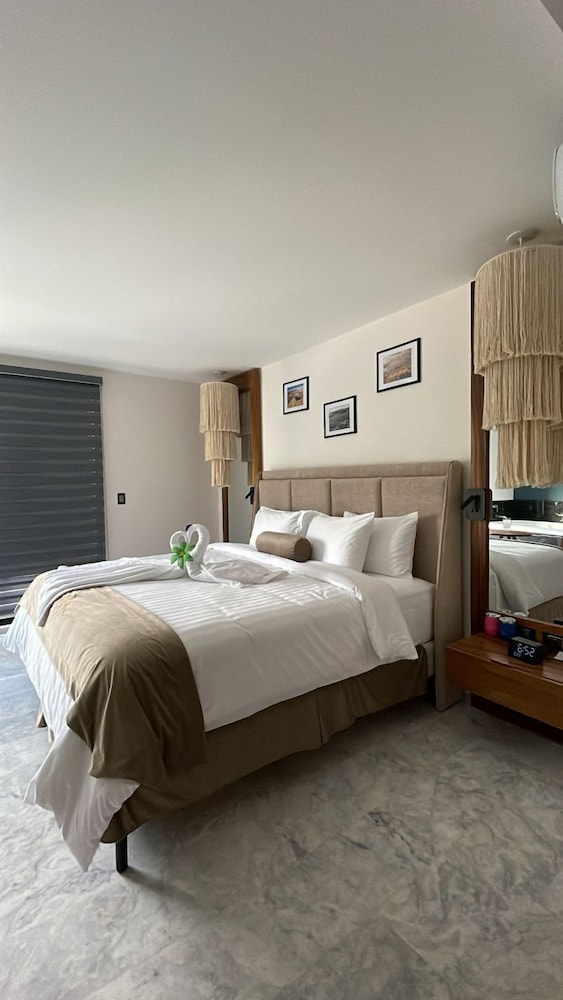 Suite, City View photo 1
