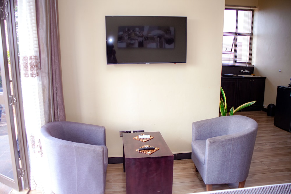 Executive Apartment photo 2