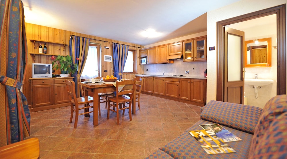 Standard Apartment, 2 Bedrooms, Mountain View photo 3