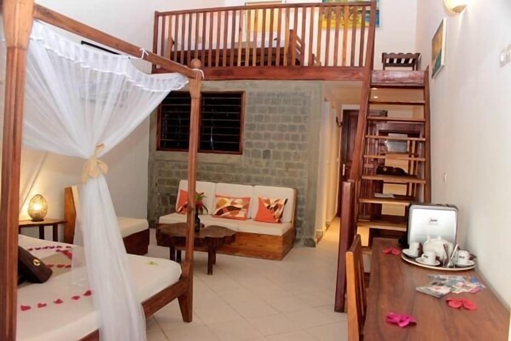 Family Bungalow photo 2