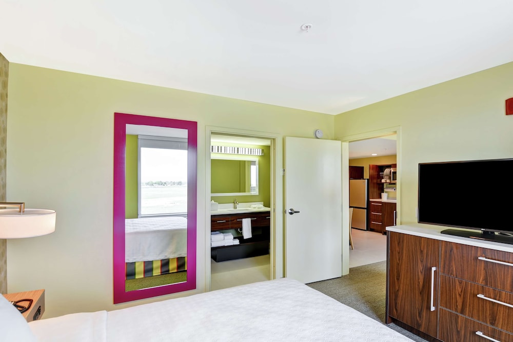 Suite, 1 Bedroom, Mountain View photo 2