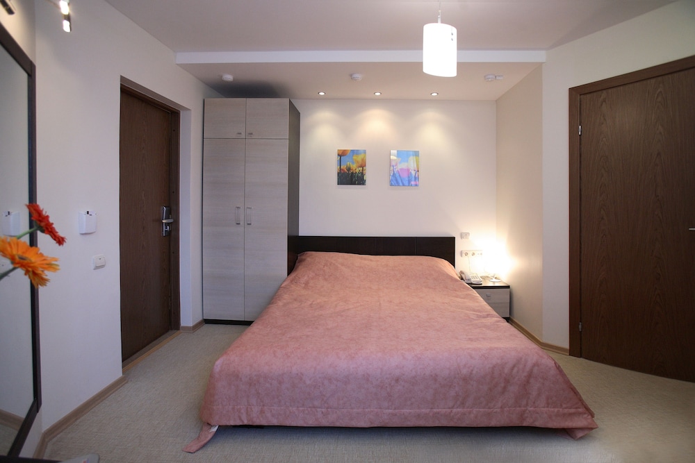 Standard Double Room photo 3