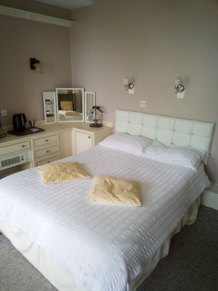 Standard Double Room photo 3