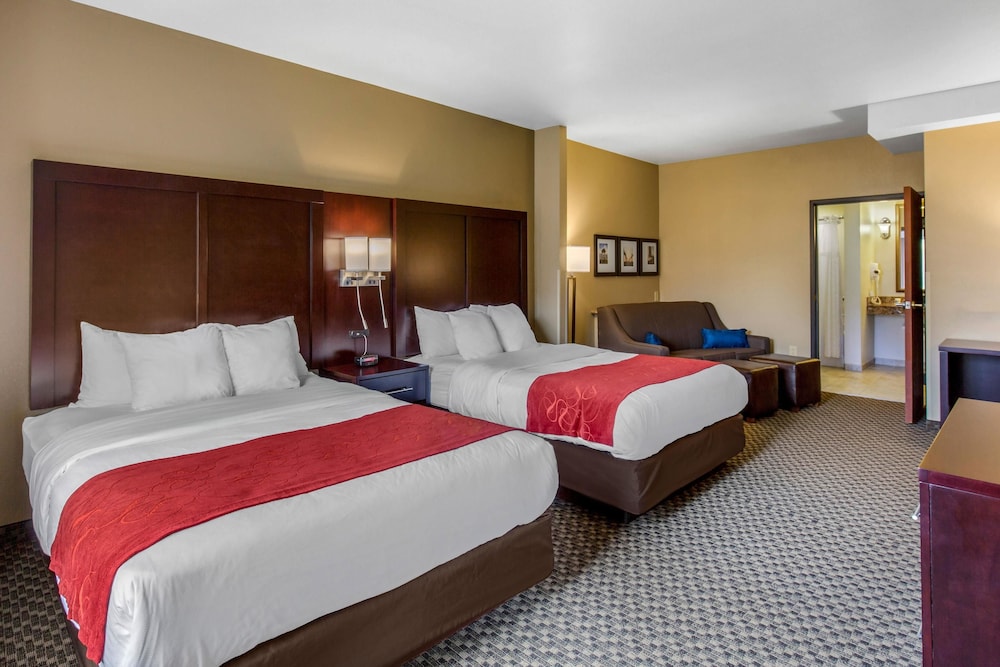 Suite, Multiple Beds, Accessible, Non Smoking - Photo 5