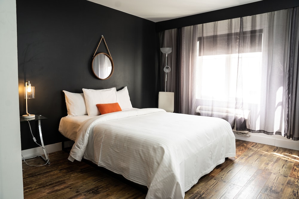 Classic Room, 1 Queen Bed
