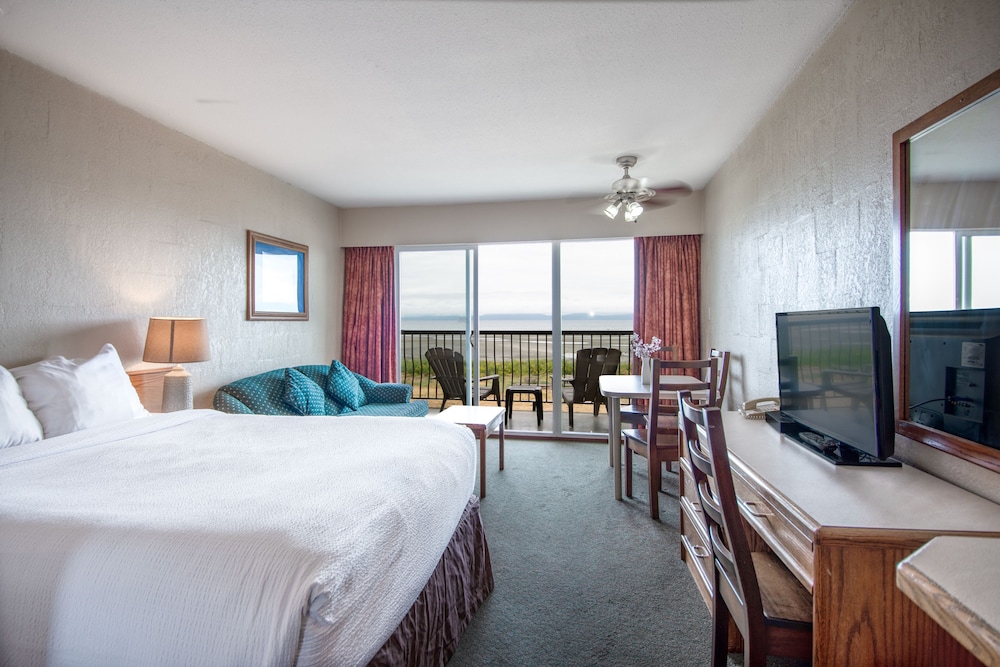 Oceanview King Studio Suite - Photo 1