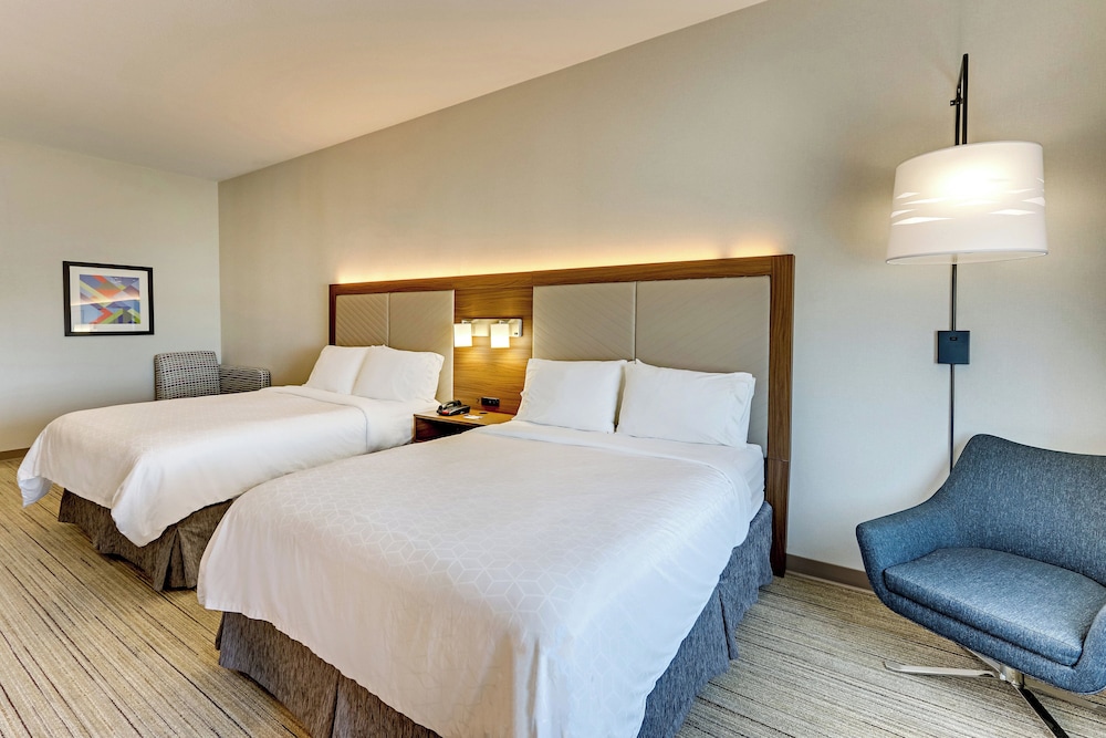 Standard Room, 2 Queen Beds, Accessible (Mobility, Accessible Tub)