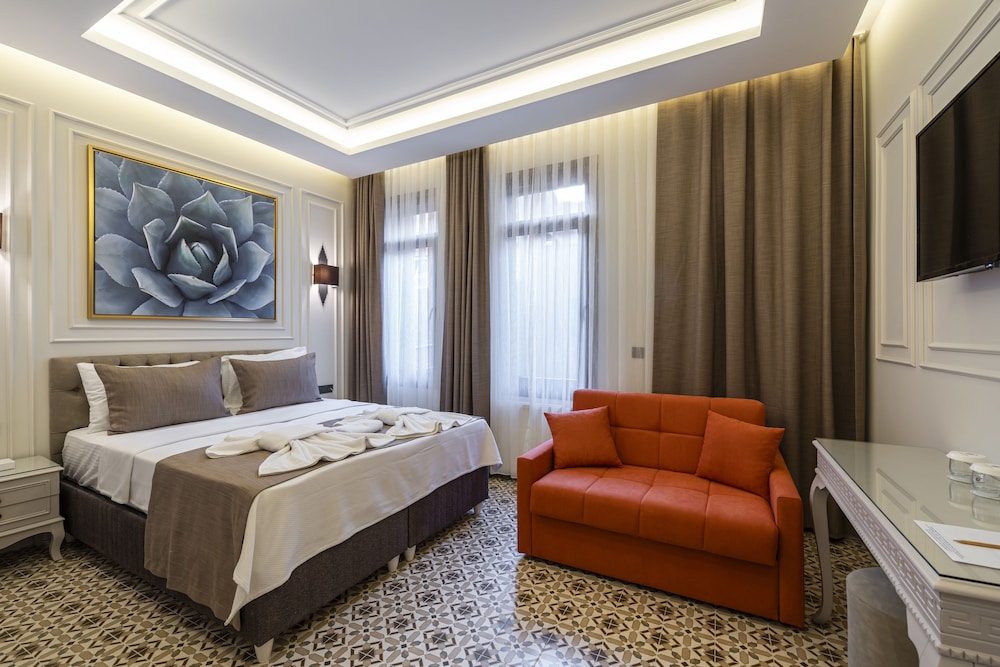 Superior Double or Twin Room photo 1
