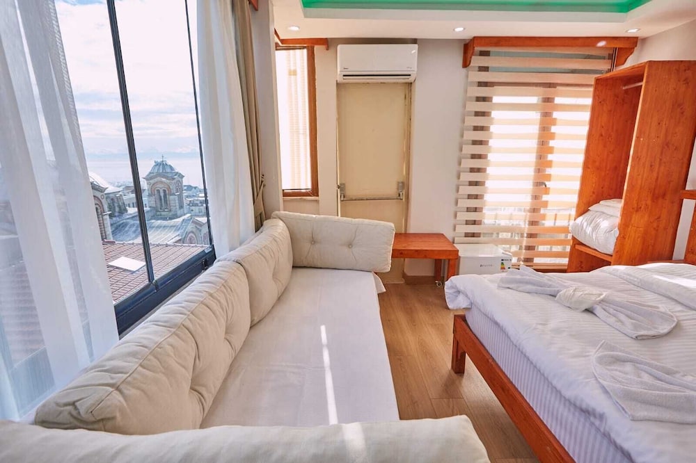 Deluxe Double Room, Sea View photo 2