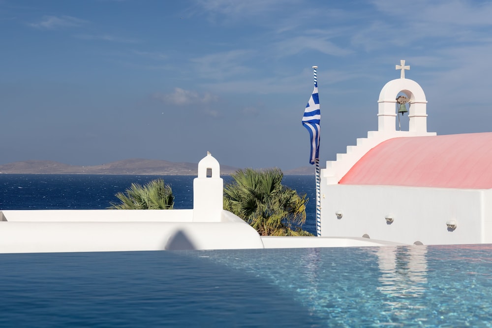 Signature Two Bedroom Suite with Private Pool & Sea View - Photo 6