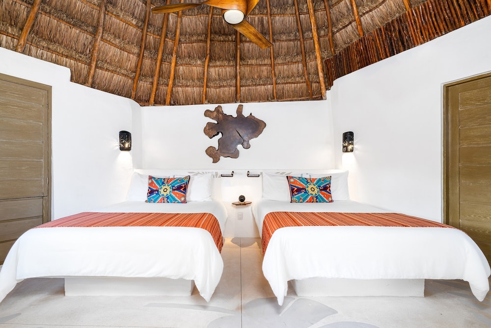 Garden View Palapa