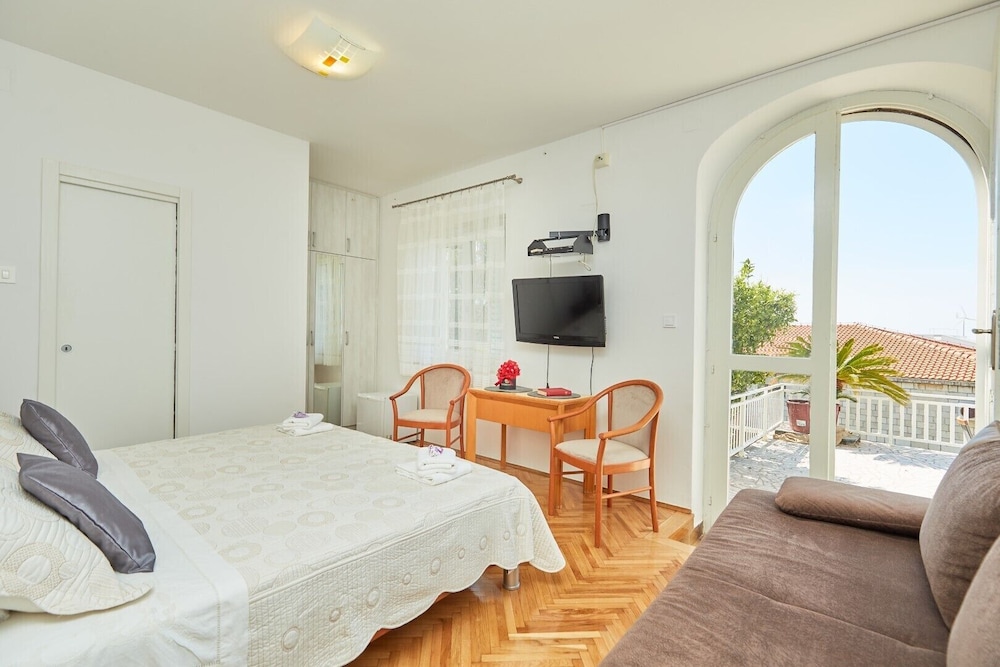 Comfort Triple Room, 1 Bedroom photo 1