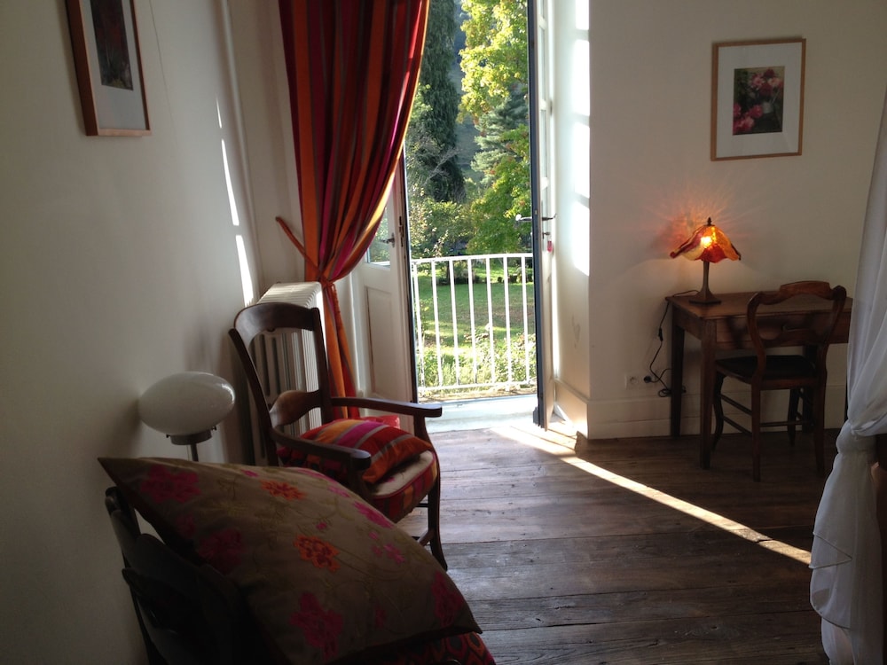 Suite (Eva) photo 2