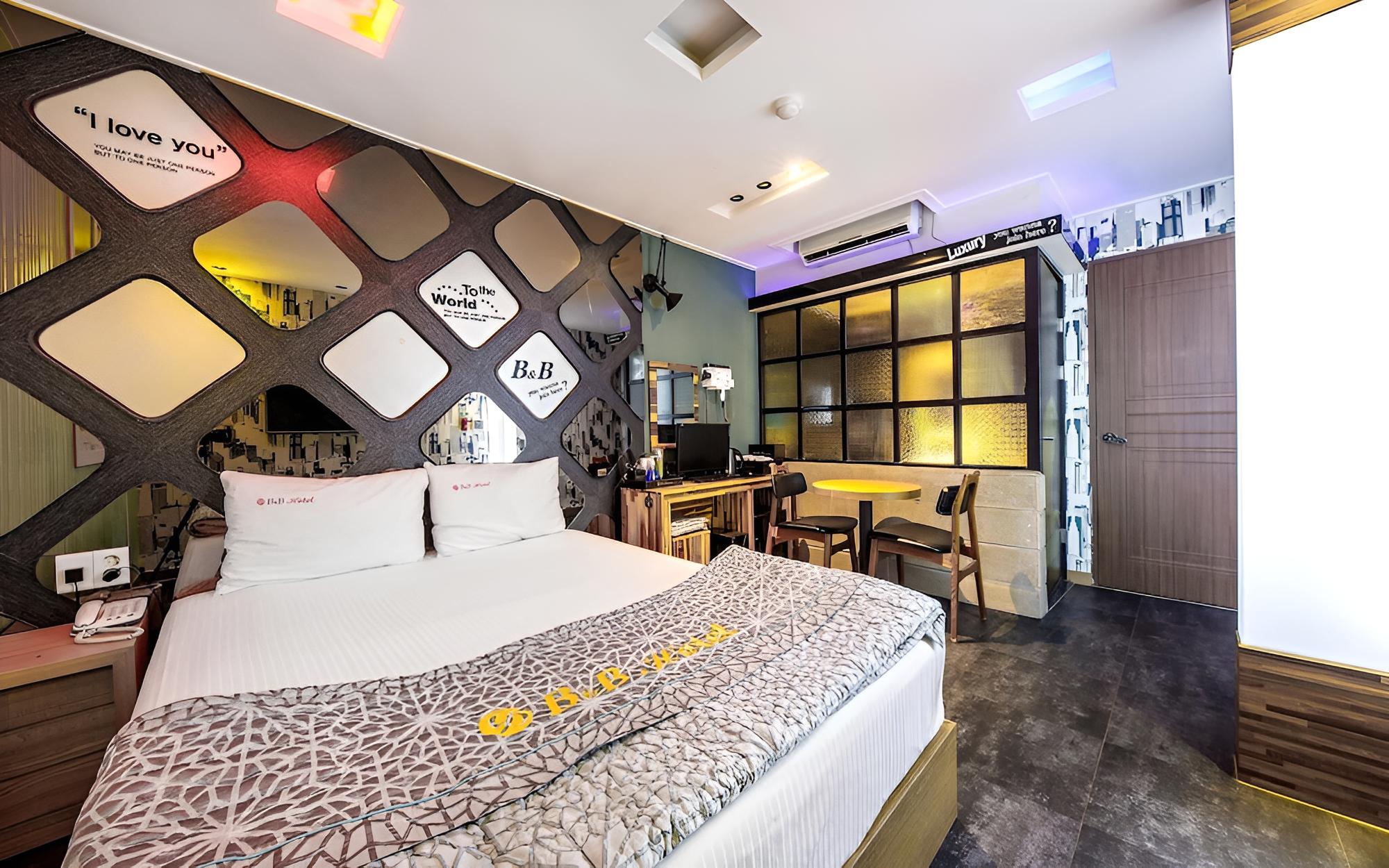 Room (Standard (OTT)) - Photo 6