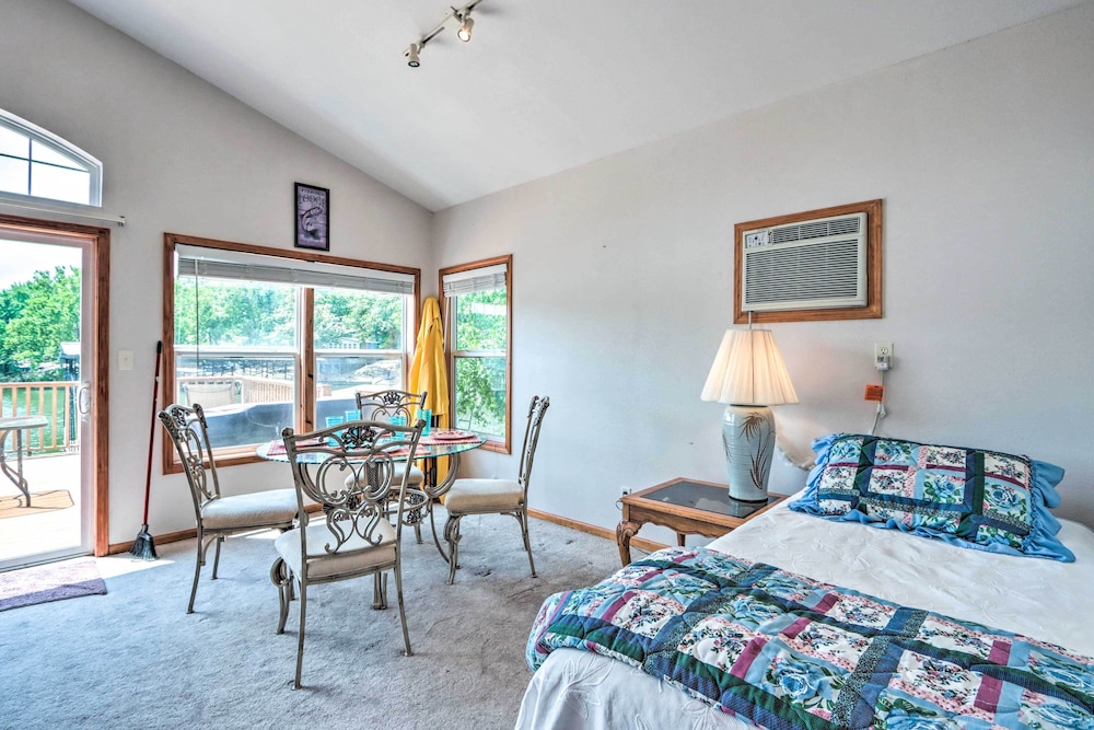 House (2 Bedrooms) photo 1