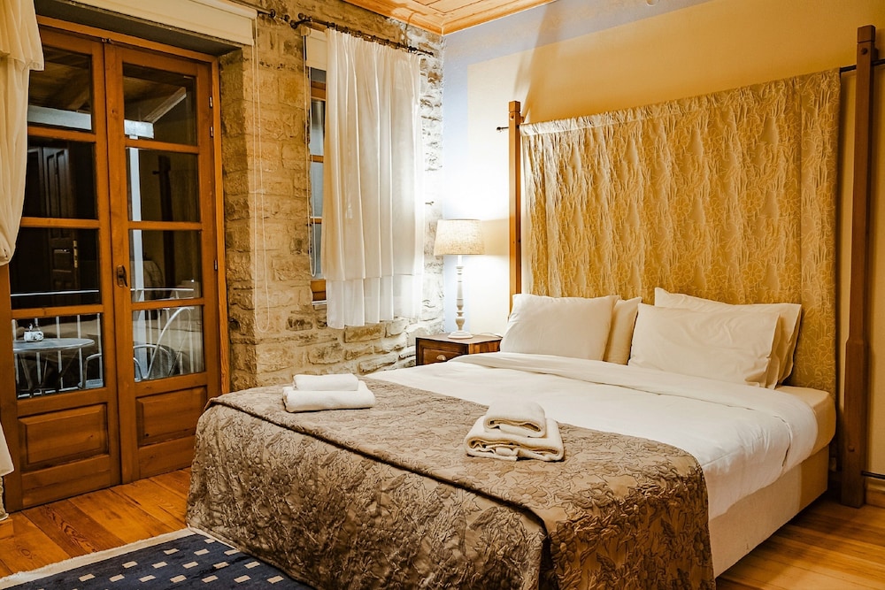 Junior Suite, Balcony, Mountain View photo 1