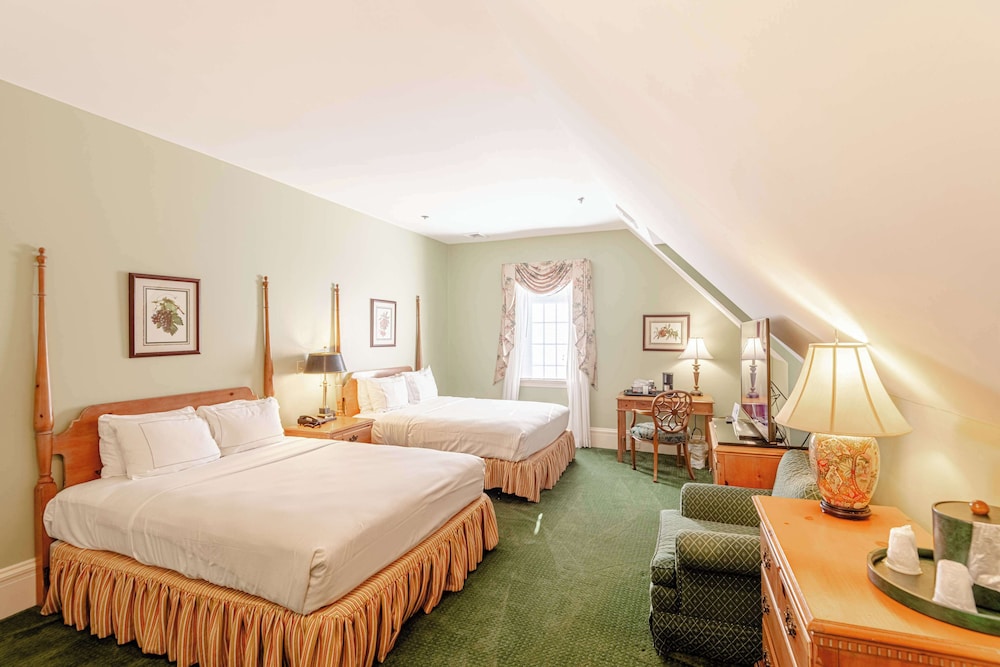Suite, 2 Queen Beds (Governors) photo 1