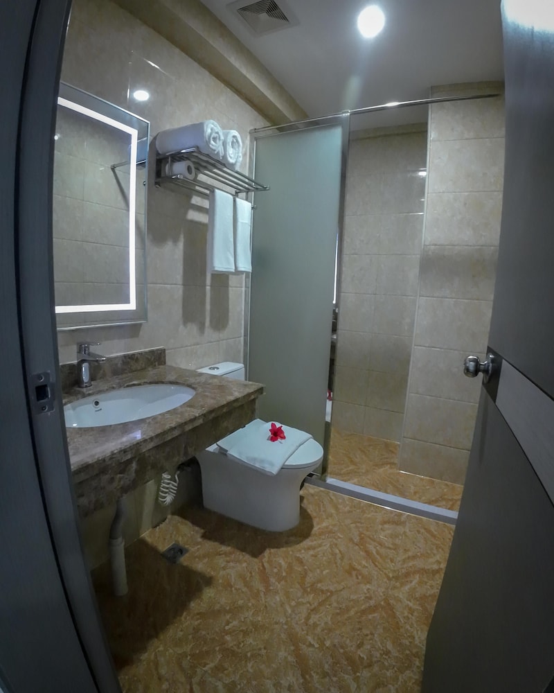 Deluxe Room, Pool Access - Photo 7