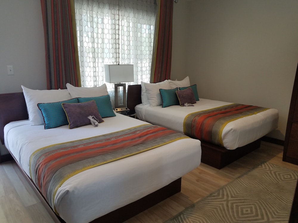 Standard Room, 2 Double Beds photo 1