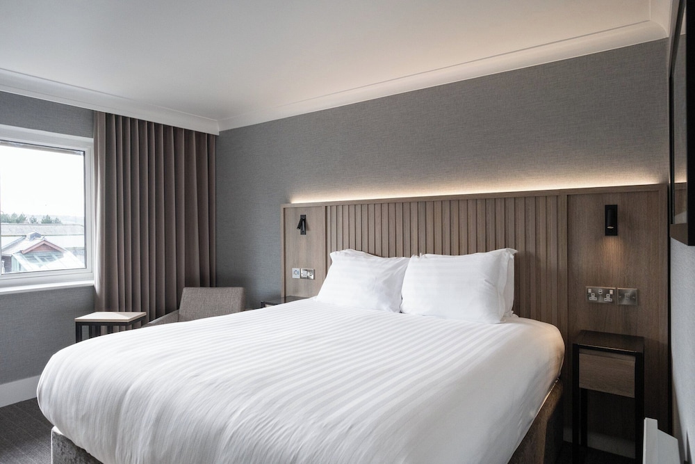 Standard Room, 1 King Bed (Super King) - Photo 1