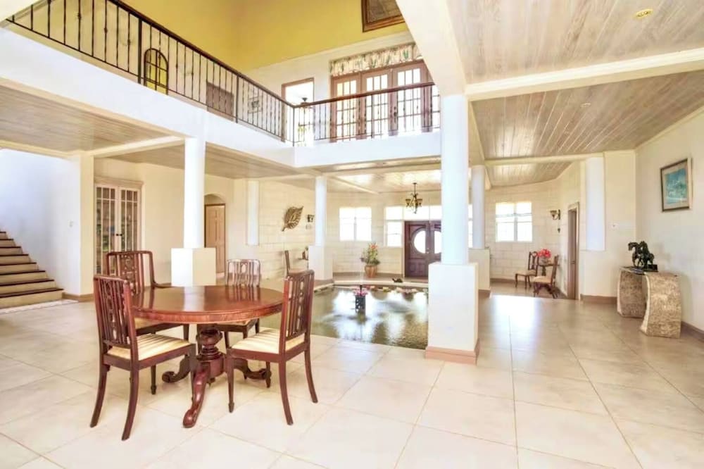House, 6 Bedrooms, Private Pool, Garden View photo 3