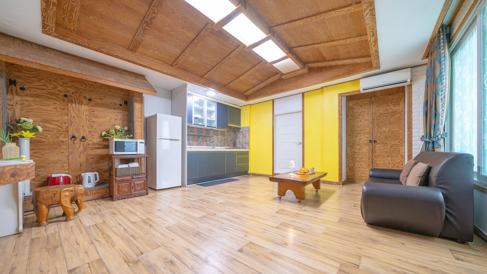 Basic Room, 1 Bedroom (Ttre ( F1 )) - Photo 2