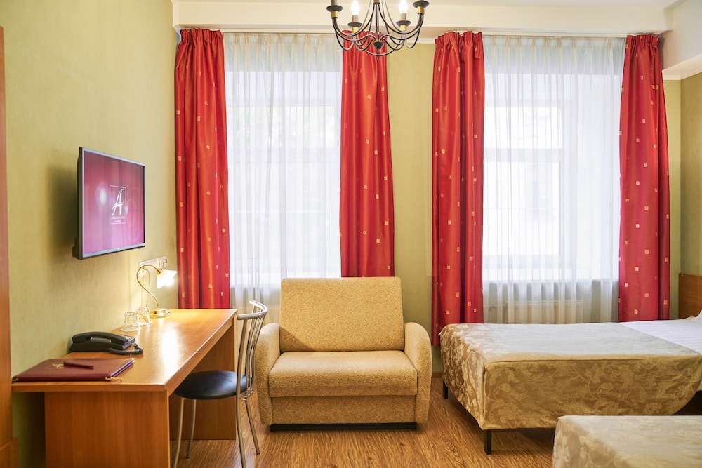 Standard Room photo 1