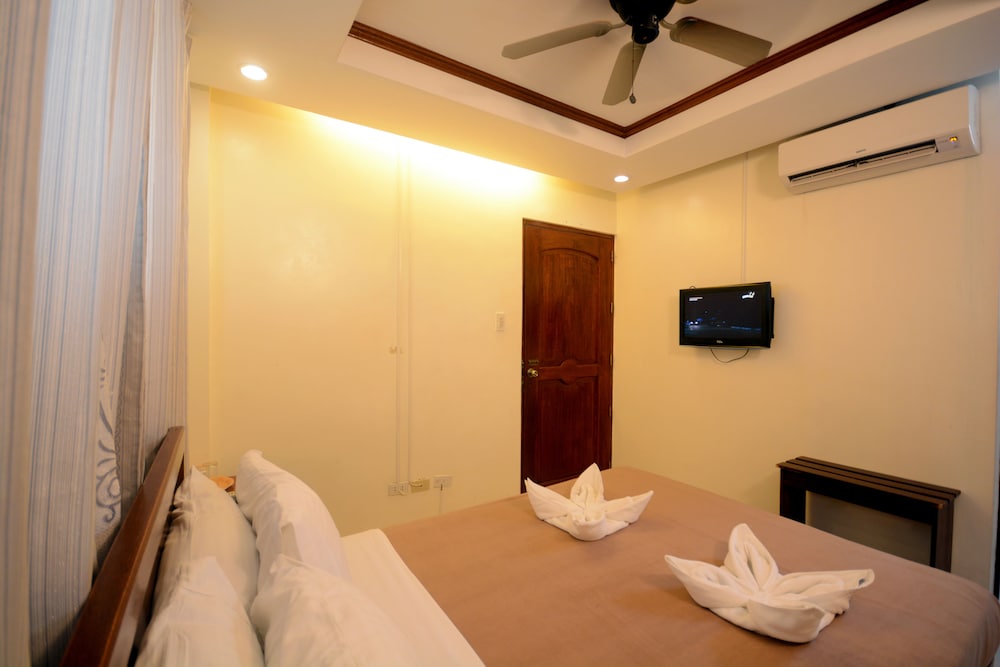 Standard Double Room - Photo 6