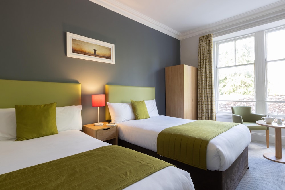 Twin Room with Scenic View - Photo 1