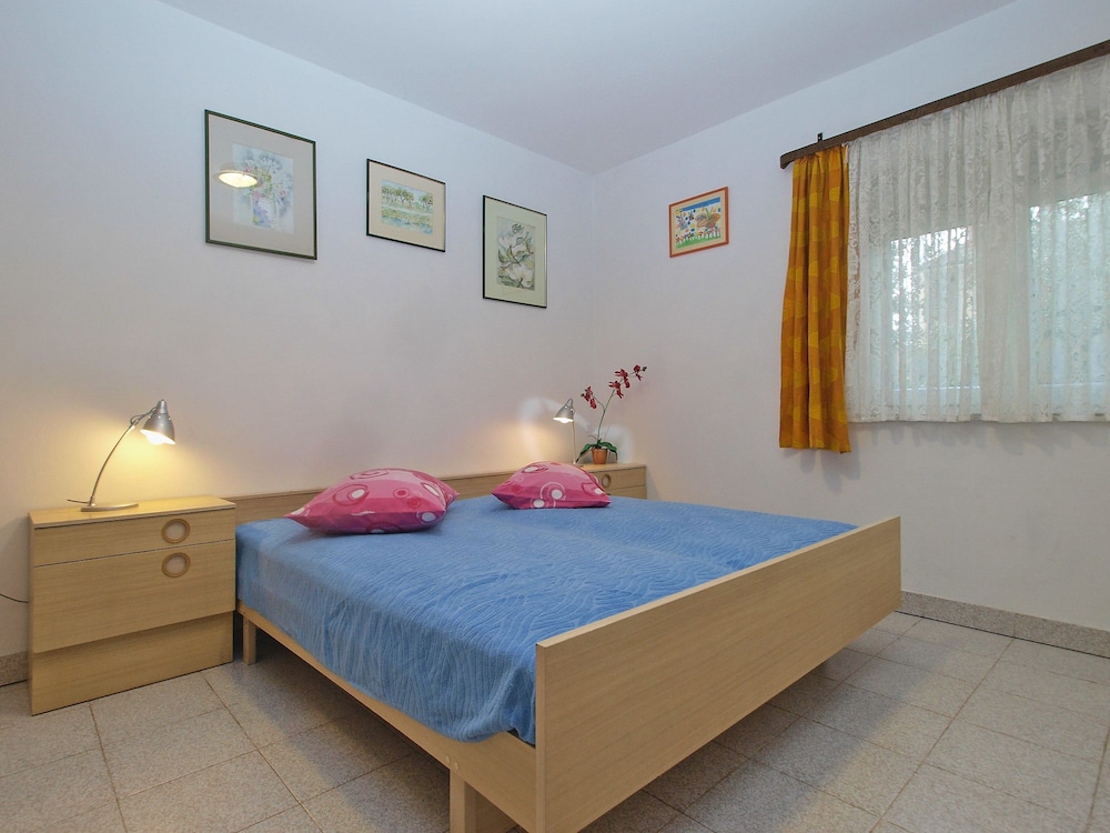 Standard Apartment, 2 Bedrooms (924/2165)