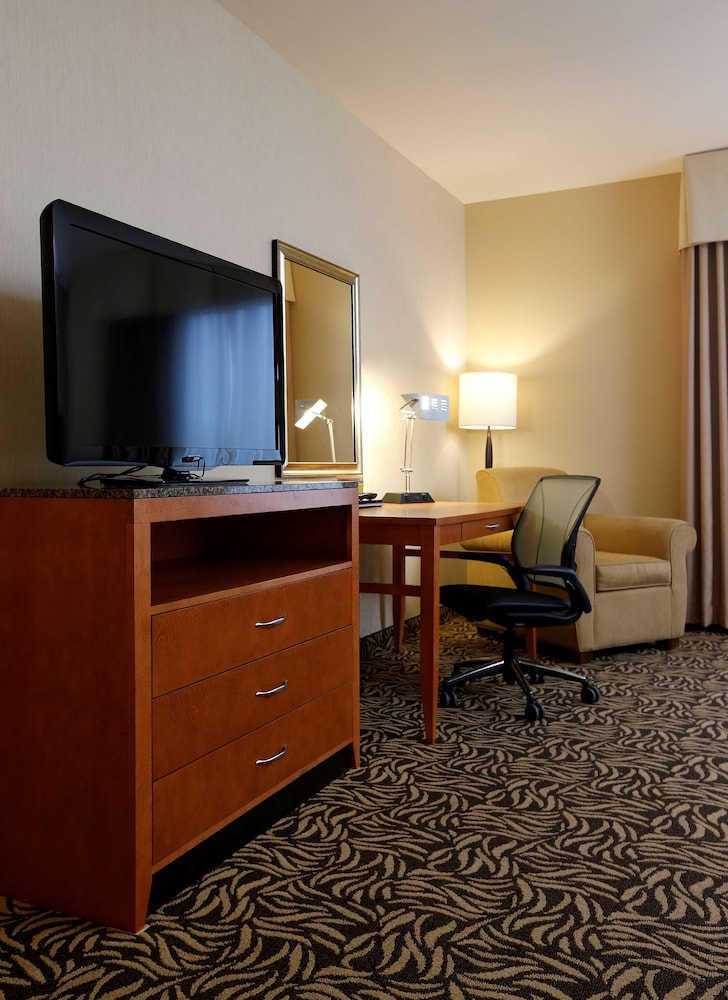 Room, 2 Queen Beds, Accessible, Bathtub (Mobility/Hearing) photo 1