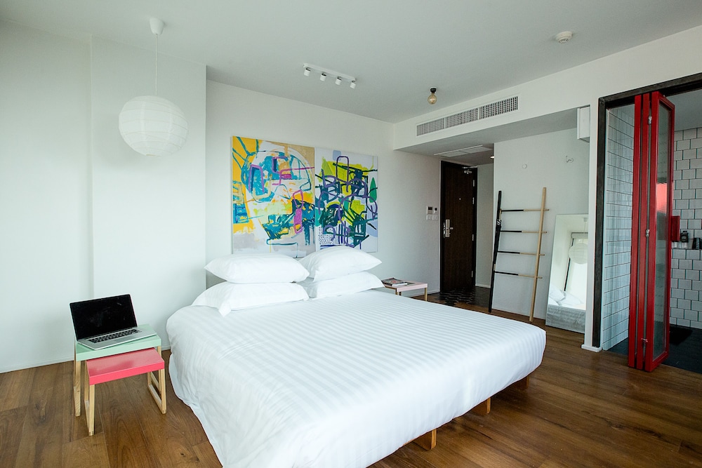 Artist Signature Room By Thanachai (Pod) photo 2