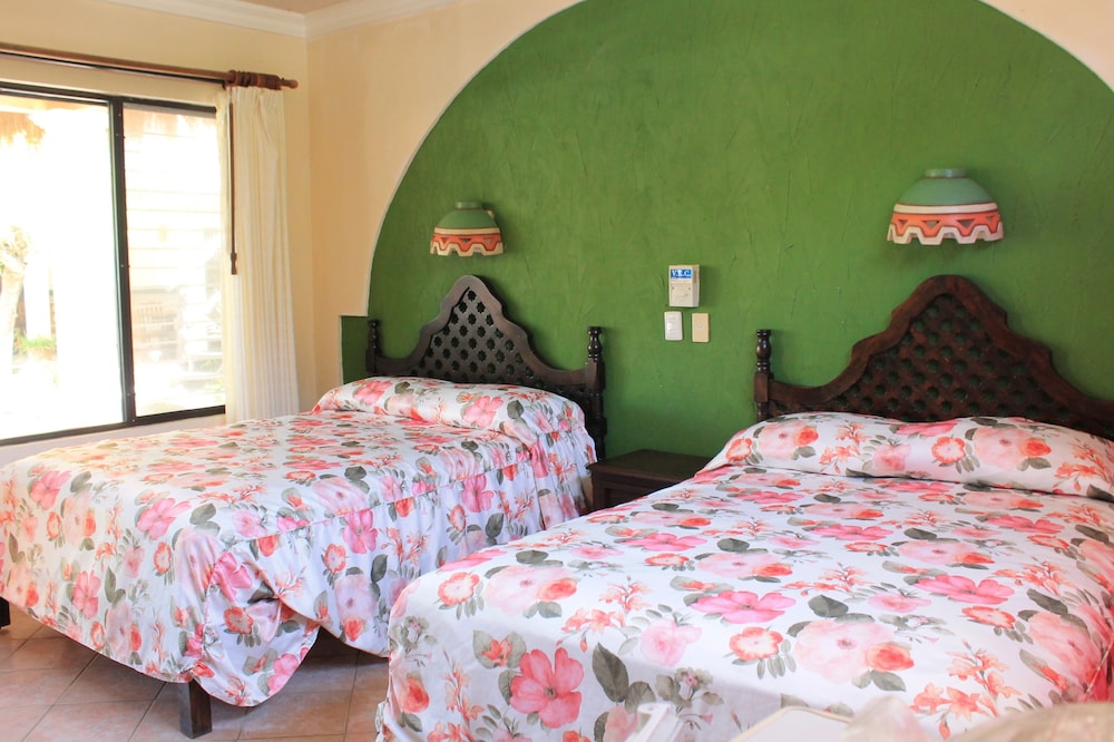 Cabana Ground Floor - Photo 6